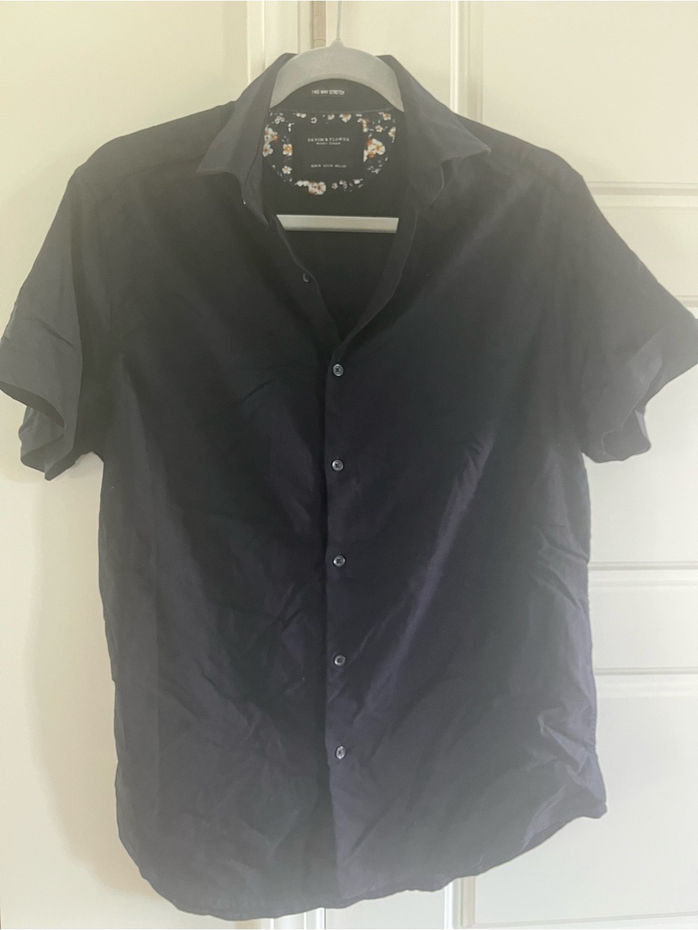 Denim & Flower Men's Short-Sleeve Button-Down Shirt - Navy Blue